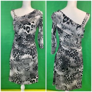 Cache size large animal print dress